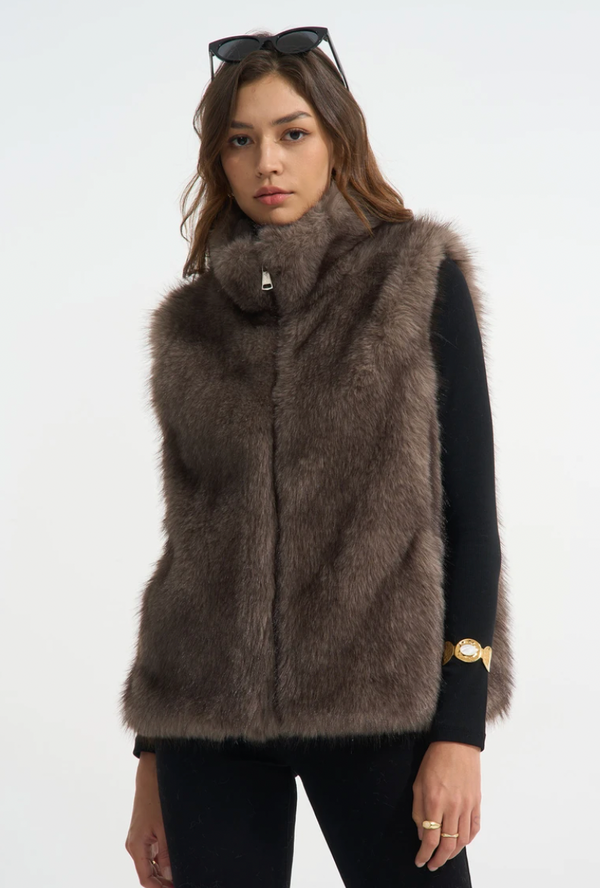 Zip Vest w/Faux Fur Collar