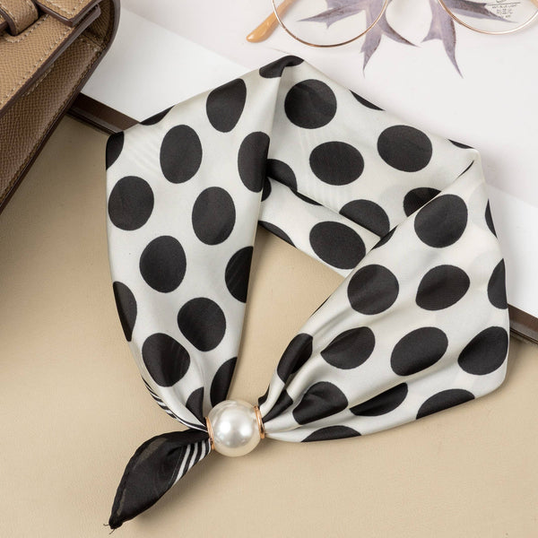Magnetic Scarf Bead, Black and White Polka Dot Pattern