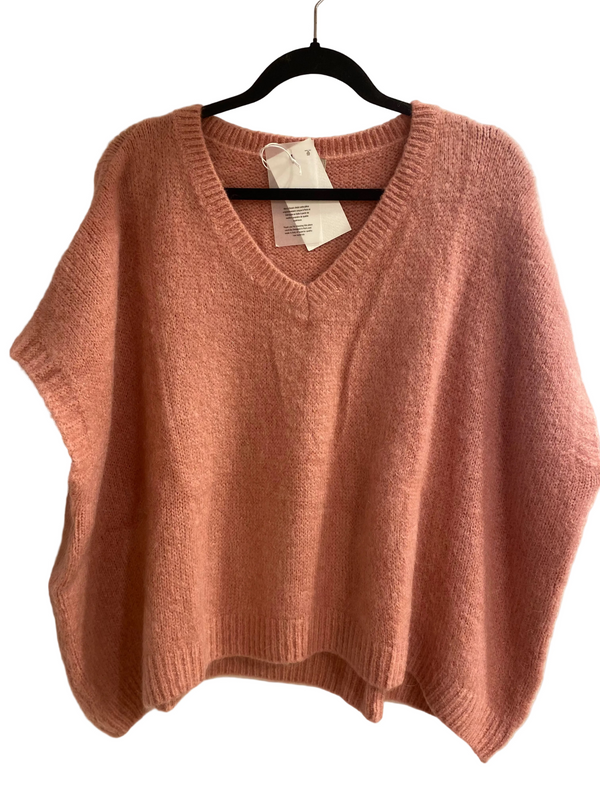 Kid mohair sleeveless sweater