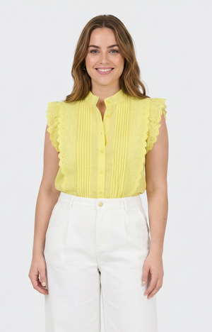 Pretty frill sleeves top 