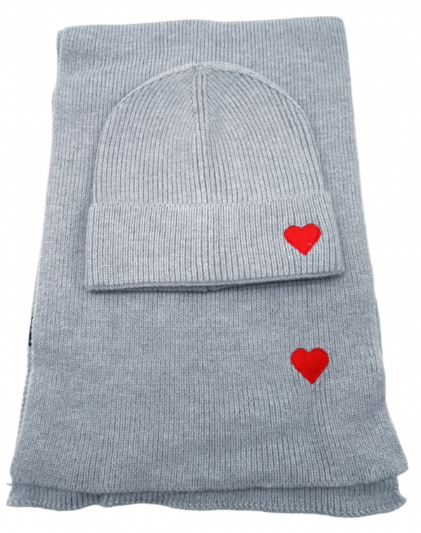 Hat & Scarf Set w/Heart