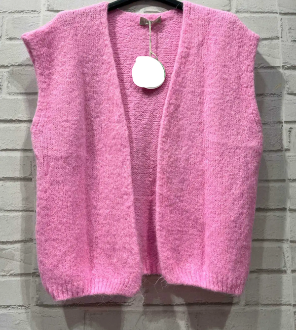 Kid Mohair Sleeveless Cardigan