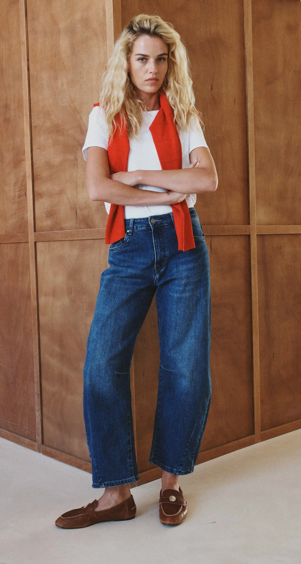 Cropped Barrel Jeans