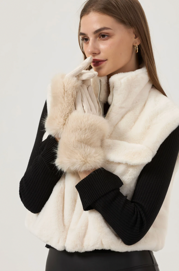 Suede-feel Gloves w/Detachable Faux Fur Cuff