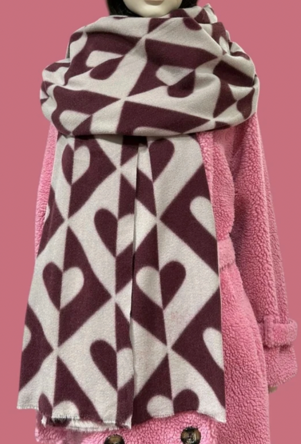 Heart Motif Scarf