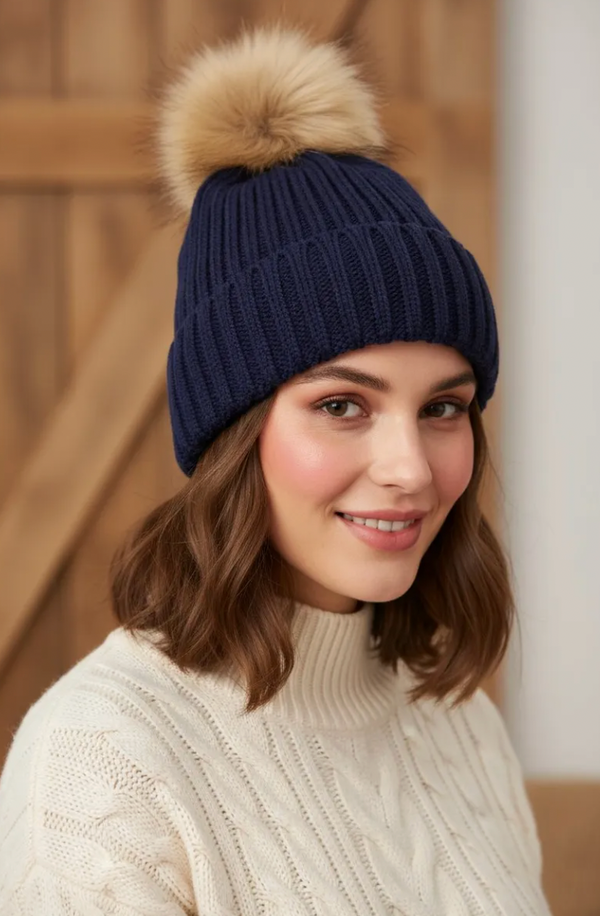 Beanie w/Raccoon Fur Pom-Pom