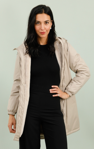 Beige waterproof parka jacket with fur lining