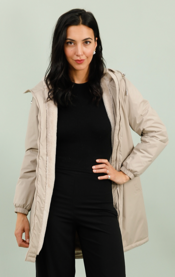 Beige waterproof parka jacket with fur lining