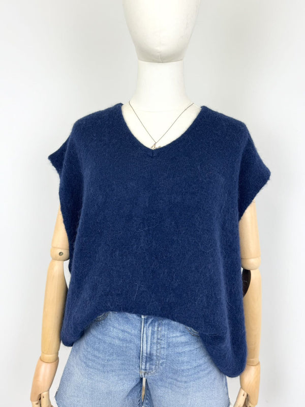 Baby Alpaca v neck sleeveless sweater