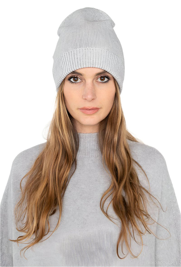 Seamless cashmere-touch beanie