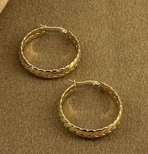 platted gold hoop earring