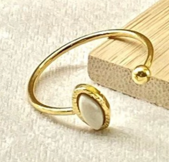 Oval half ring