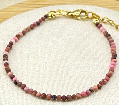 Bracelet with natural pearls - Pink